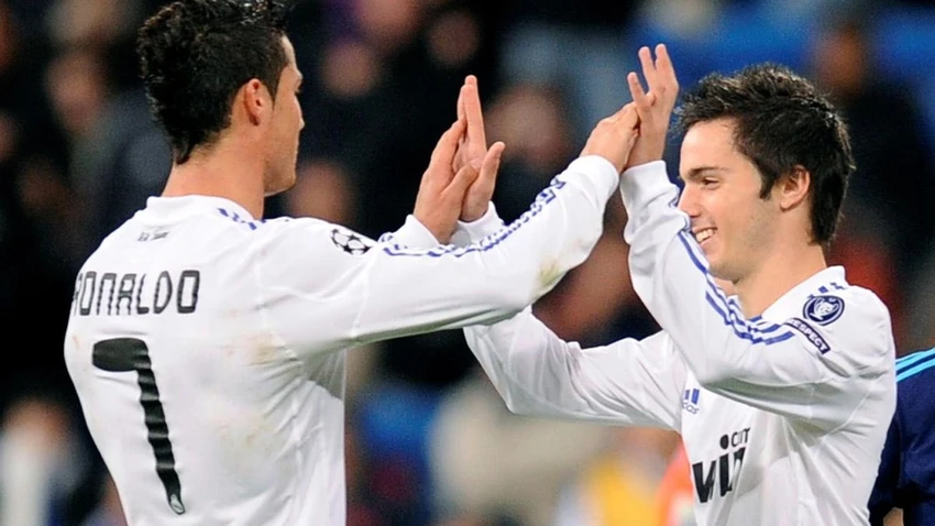 ronaldo-vuot-qua-messi-va-neymar-1-1980.jpg