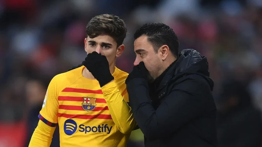 hlv-xavi-roi-di-lewandowski-va-cancelo-bat-khoc-barca-da-tim-ra-nguoi-thay-the (2).jpg