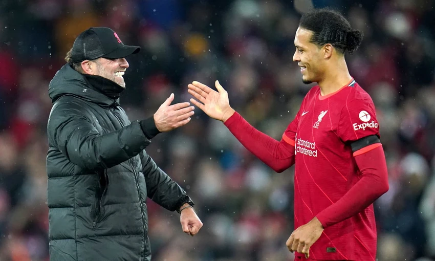 hlv-klopp-phu-hop-nam-tuyen-duc-nguoi-cu-alonso-tai-hop-liverpool (1).jpg