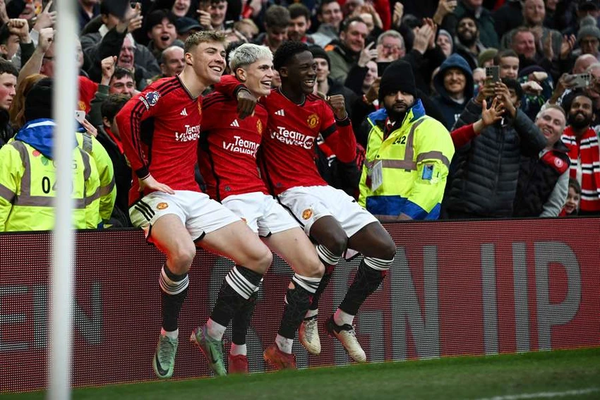 hojlund-bat-mi-ve-pha-an-mung-ban-thang-la-cho-man-united (1).jpeg