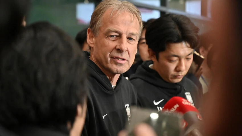 nong-han-quoc-chinh-thuc-sa-thai-hlv-klinsmann (2).jpg