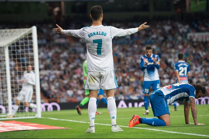ronaldo-bi-lang-ma-tai-tay-ban-nha (1).jpg