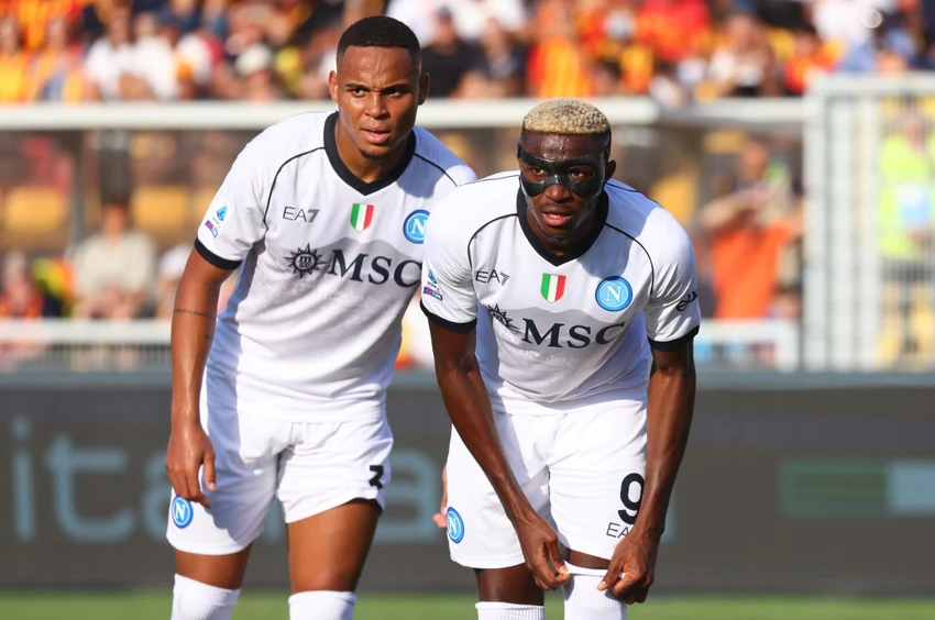 man-united-chelsea-va-psg-tranh-nhau-mua-osimhen-voi-gia-ky-luc-the-gioi (1).jpg