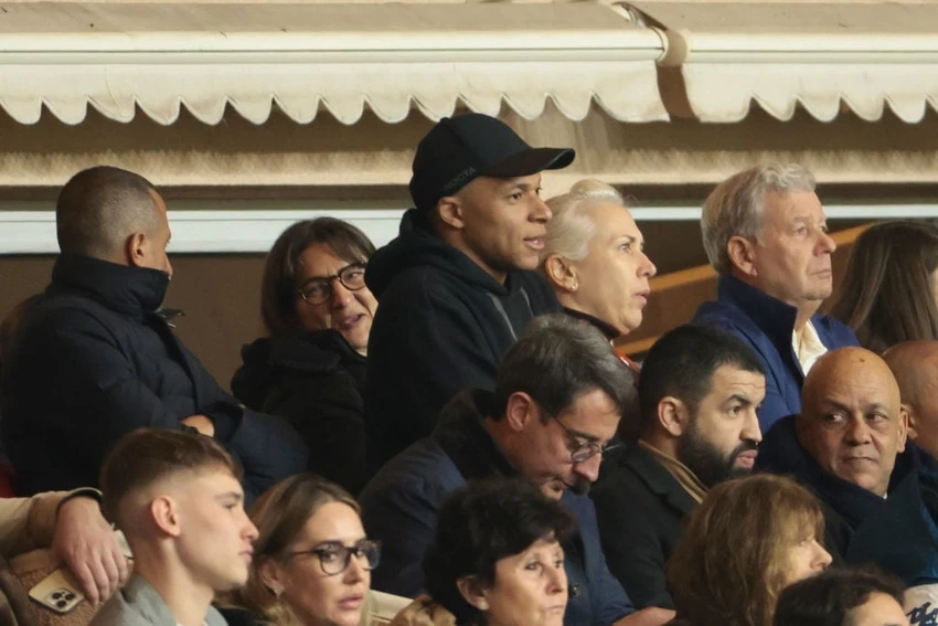 hlv-enrique-tiet-lo-cuoc-song-cua-psg-khong-co-mbappe (3).jpg