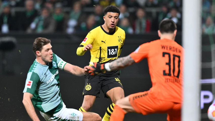 dortmund-de-nghi-man-united-cho-ban-hop-dong-vinh-vien-voi-sancho (1).jpg