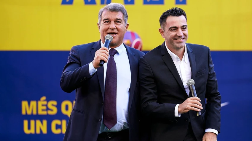 neymar-tim-duong-tro-lai-barca-kho-can-hlv-xavi (1).jpg