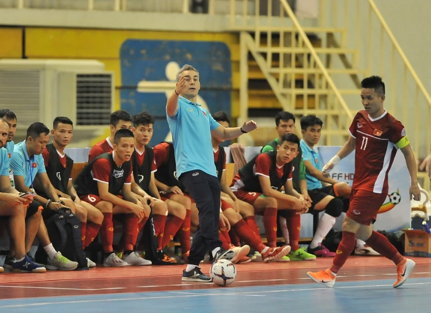 viet-nam-va-chiec-ve-world-cup-thu-3 (4).jpg