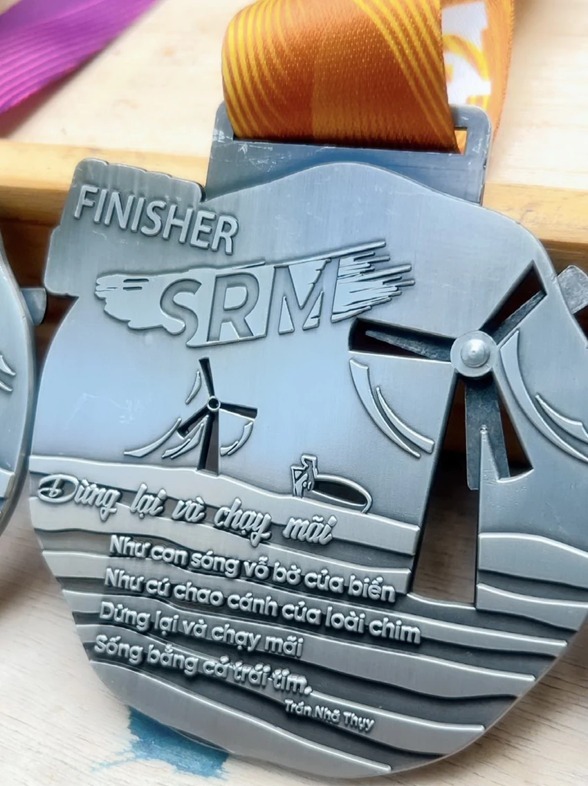 dac-san-vung-bien-tai-giai-chay-stop-and-run-marathon-binh-thuan (2).jpg