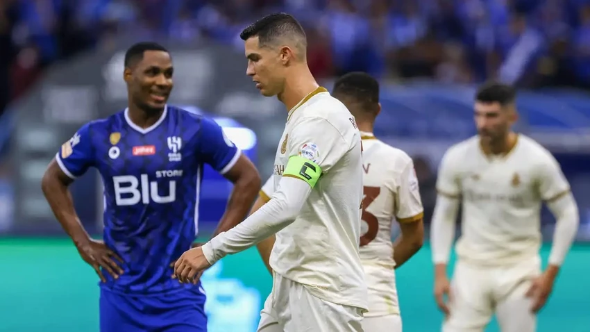 ronaldo-bi-che-bai-vi-chua-co-danh-hieu-lon (3).jpg