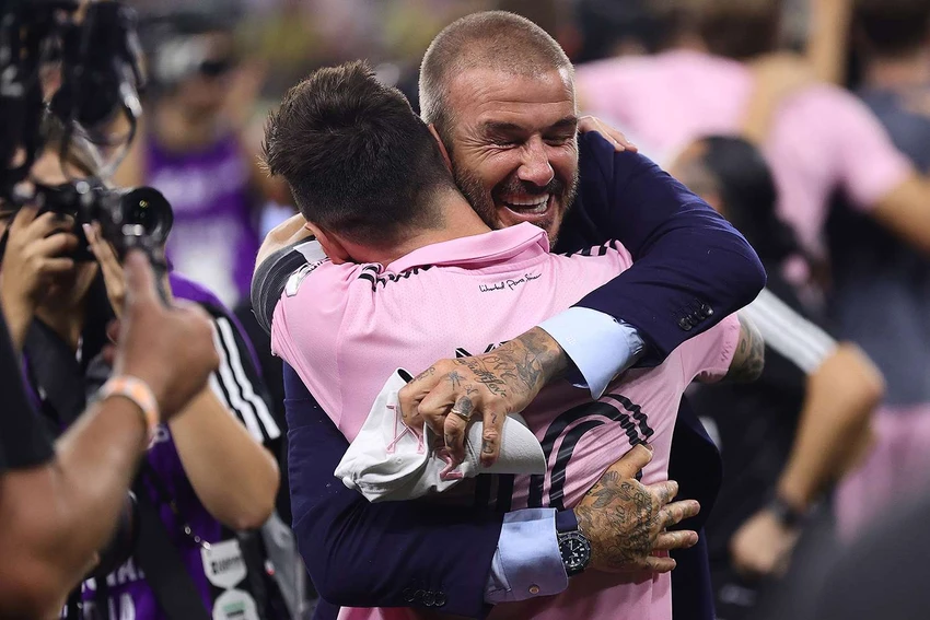 messi-giai-nghe-trong-mau-ao-inter-miami (2).jpg