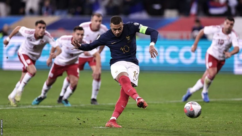 cấm Mbappe ra sân
