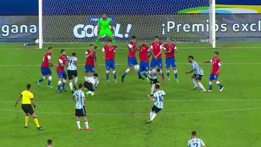 sau-ronaldo-o-san-choi-euro-messi-pha-ky-luc-cua-chinh-minh (2).jpg