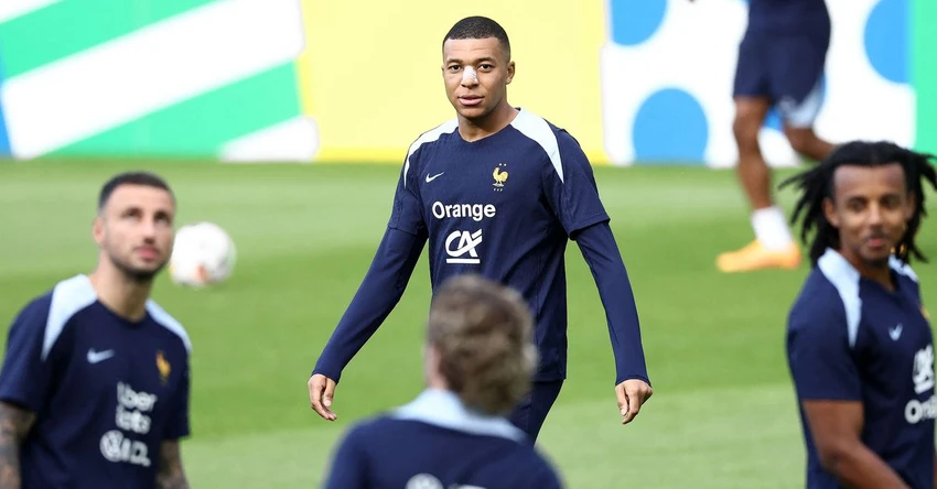 bruyne-chua-giai-nghe-mbappe-quyet-phuc-thu (3).jpg