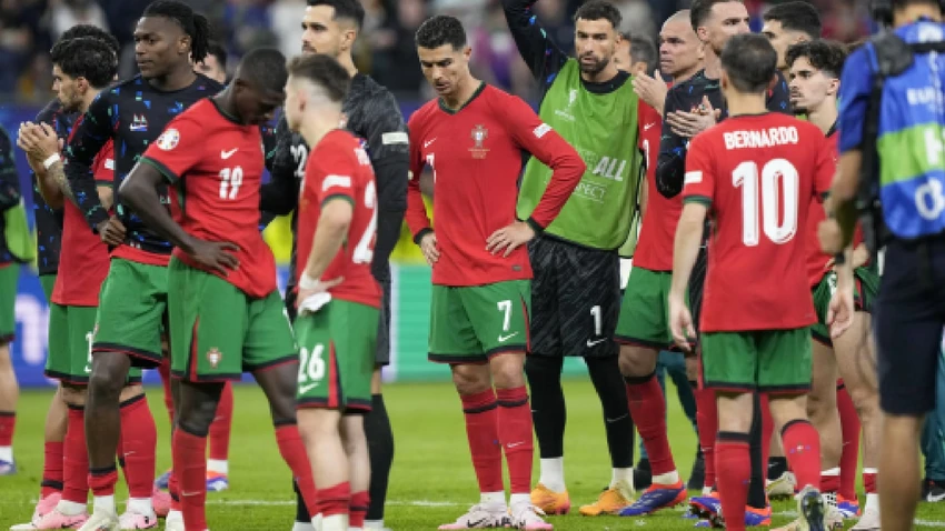 Ronaldo sắp hết thời