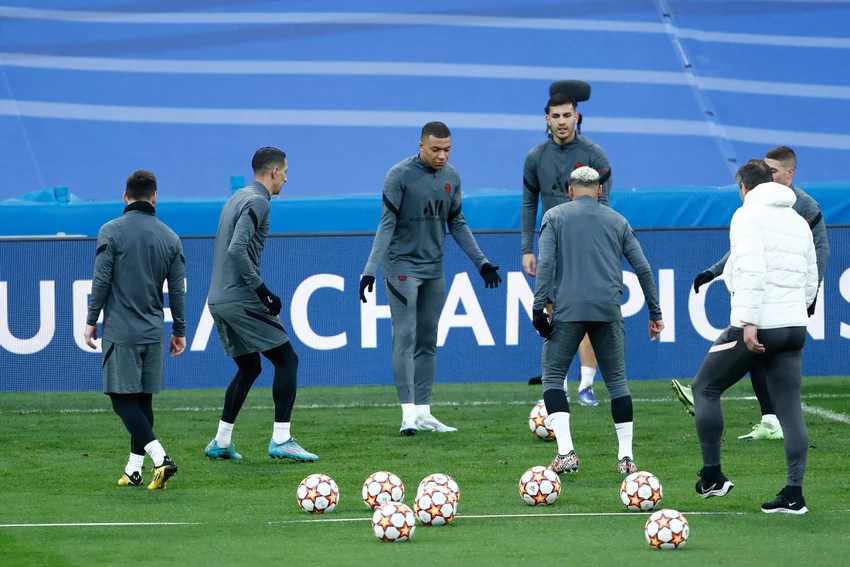 sieu-sao-mbappe-da-tran-dau-tien-cho-real-madrid (1).jpg