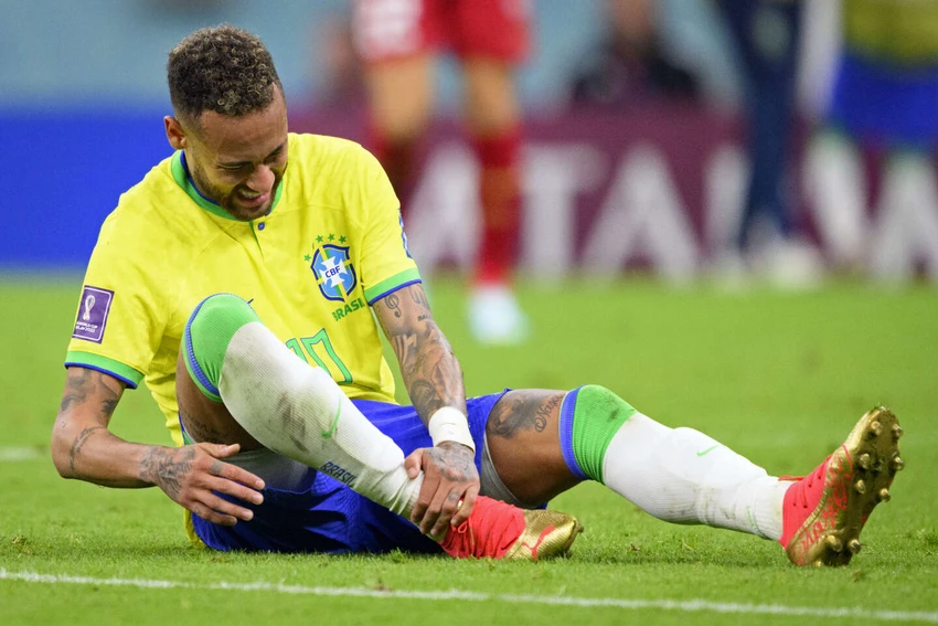 tiền đạo Neymar