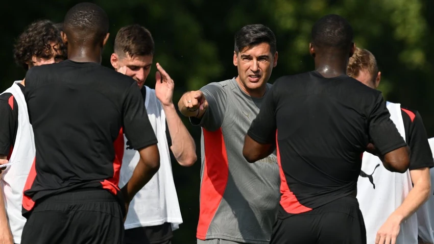 chu-nha-ac-milan-de-chia-diem-livepool (2).jpg