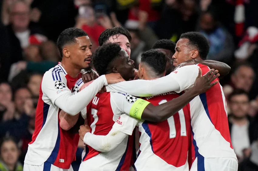 arsenal-vui-dap-psg-va-nhung-ky-niem-dep-cua-hlv-mikel-arteta (3).jpg