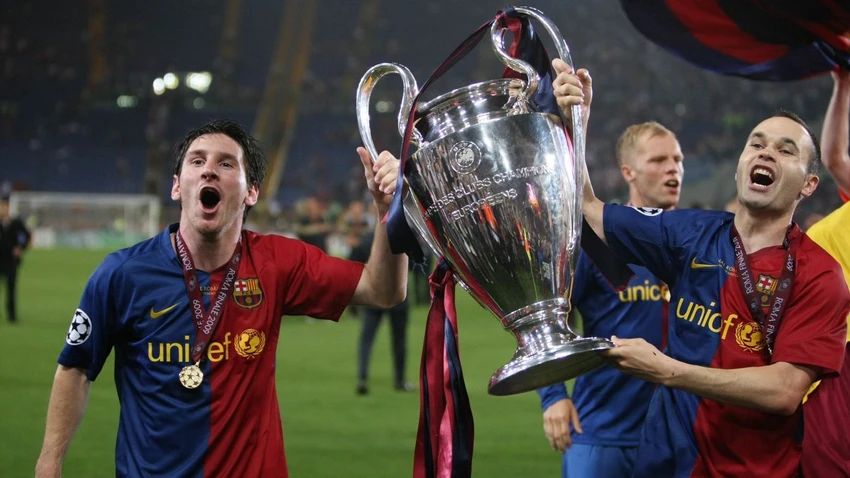 tiền vệ Iniesta
