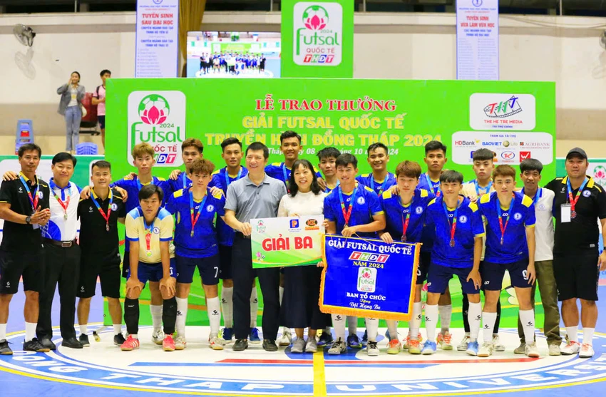 thai-son-nam-vo-dich-sau-cuoc-duoi-bat-nghet-tho (1).jpg