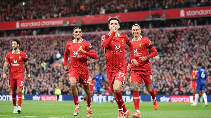 diem-yeu-cua-nha-vo-dich-man-city-va-nguy-co-cua-liverpool-arsenal (3).jpg
