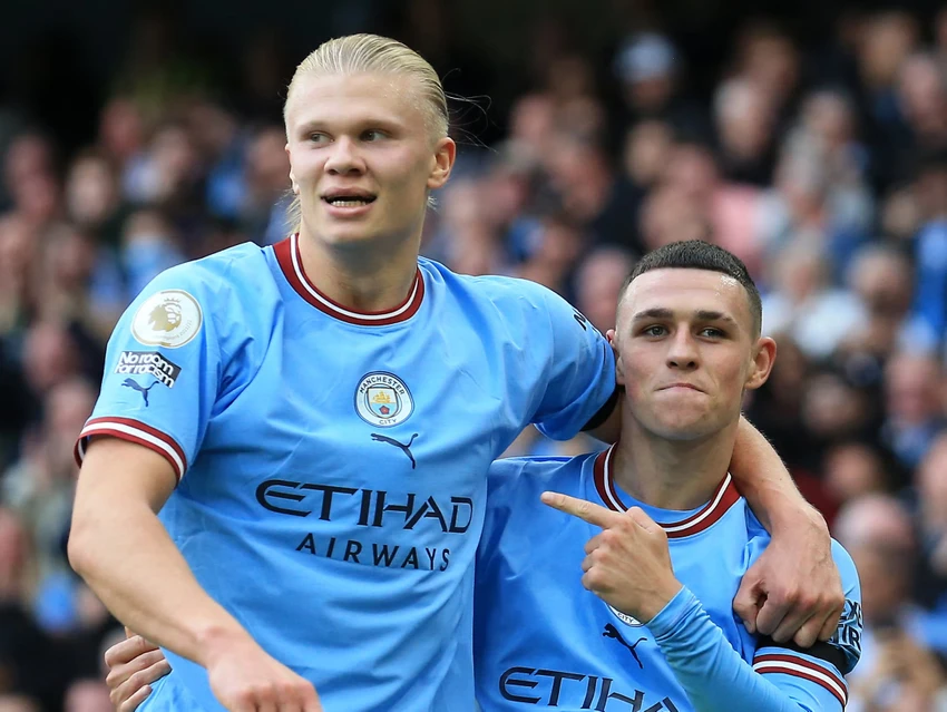 tien-ve-phil-foden-tro-lai-cang-loi-hai-voi-quai-vat-haaland (2).jpg