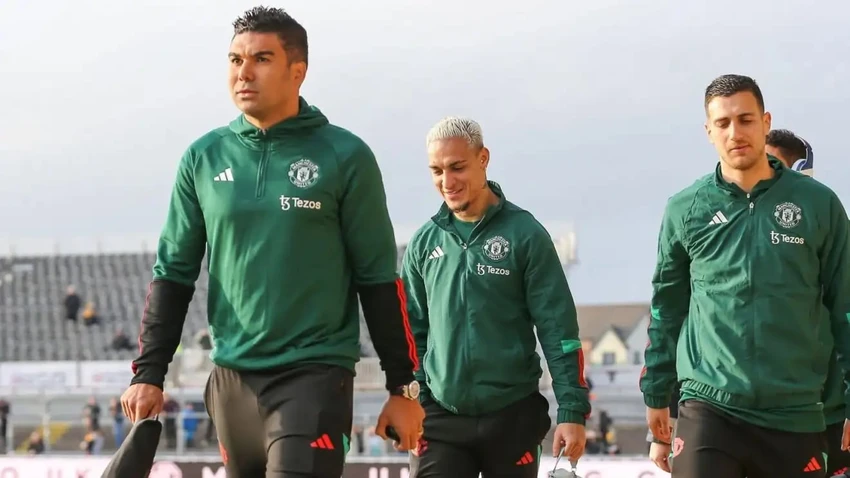 2-ngoi-sao-lanh-luong-cao-cua-clb-man-united-rat-te (4).jpg