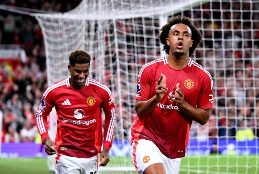 ruud-van-nistelrooy-ap-dung-quy-tac-vang-cua-ferguson (4).jpg