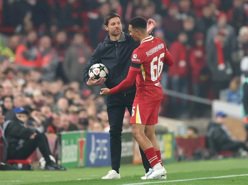 HLV Xabi Alonso