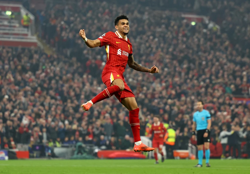 bat-ngo-voi-8-doi-gianh-ve-di-tiep-o-uefa-champions-league (1).jpg