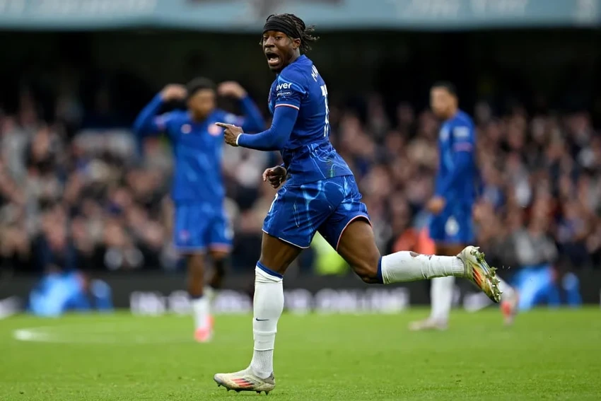 hlv-enzo-maresca-giai-ma-phan-ung-coc-can-cua-sao-chelsea (5).jpg