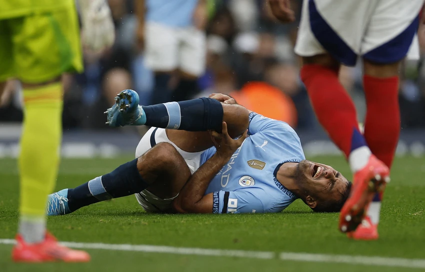 hlv-pep-guardiola-dau-don-trai-nghiem-khung-hoang-o-manchester-city (4).jpg