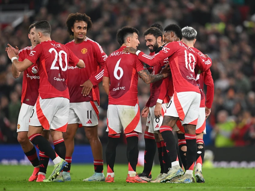 man-united-tan-nhan-sa-thai-ruud-van-nistelrooy (4).jpg