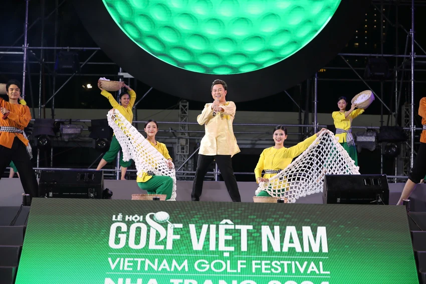 QUOC DAI 2.jpg