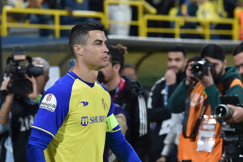 hlv-mourinho-noi-ve-viec-chieu-mo-hoc-tro-cu-ronaldo (3).jpg