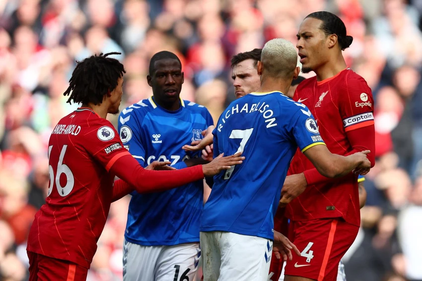 liverpool-da-tran-derby-merseyside-cuoi-cung-tai-goodison-park (2).jpg