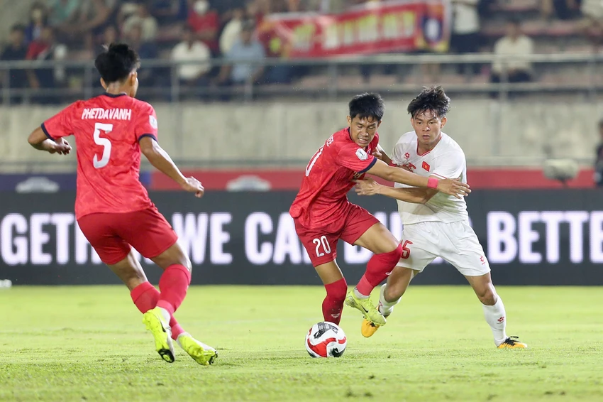 hlv-shin-tae-yong-chua-tung-thang-tuyen-viet-nam-o-aff-cup (4).jpg