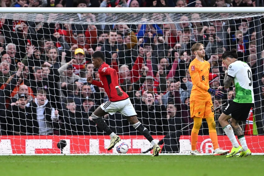 tiền đạo Rashford