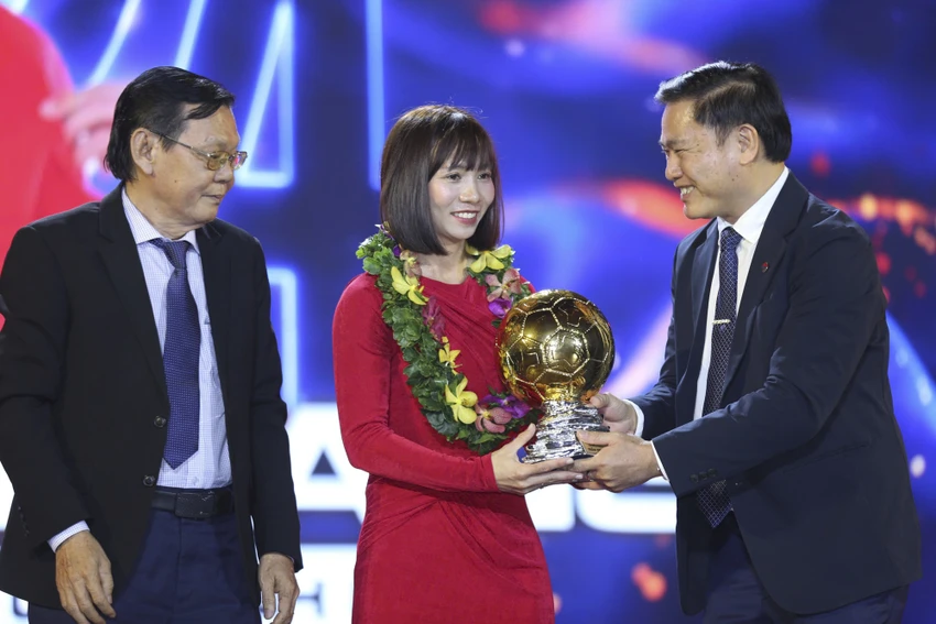 vff-kho-tim-nguoi-thay-the-ong-tran-anh-tu-vua-bat-ngo-tu-chuc-pho-chu-tich (1).JPG