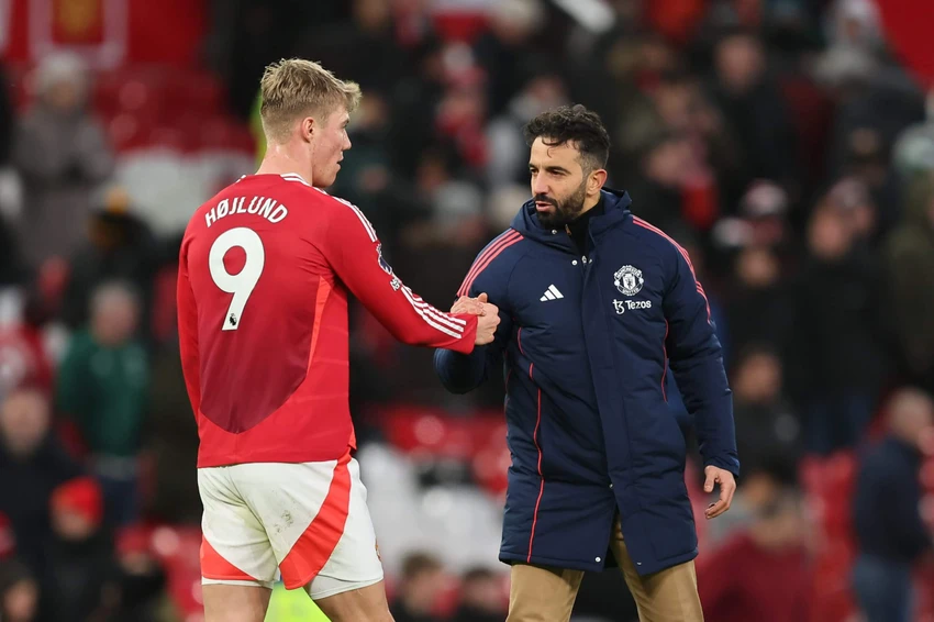 tien-dao-rasmus-hojlund-va-nhung-buoc-ngoat-o-man-united (2).jpg