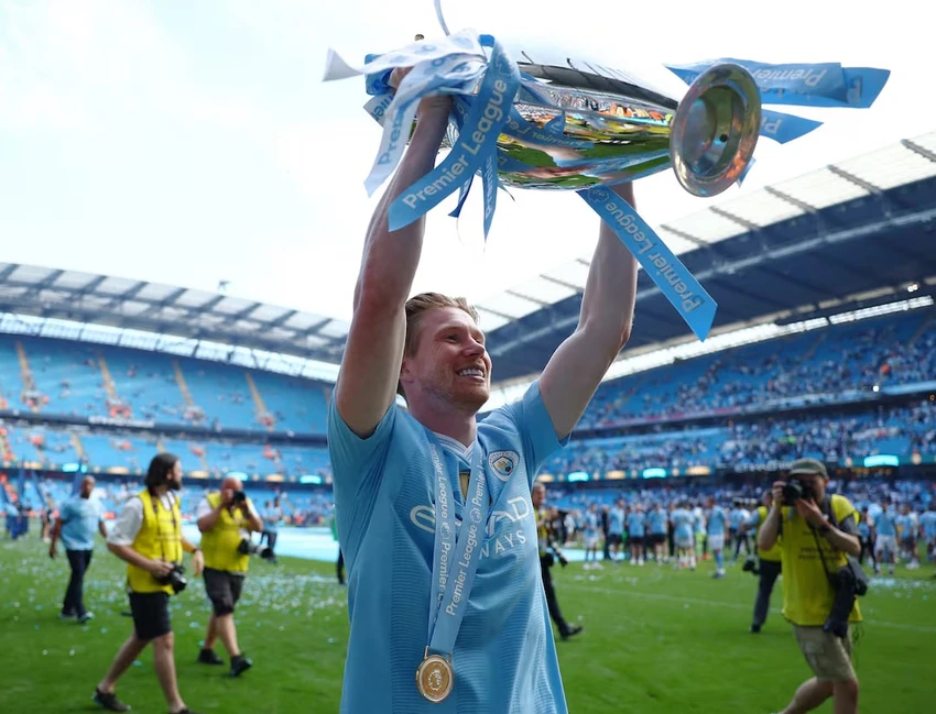 tien-ve-kevin-de-bruyne-chinh-thuc-chia-tay-man-city (2).jpg