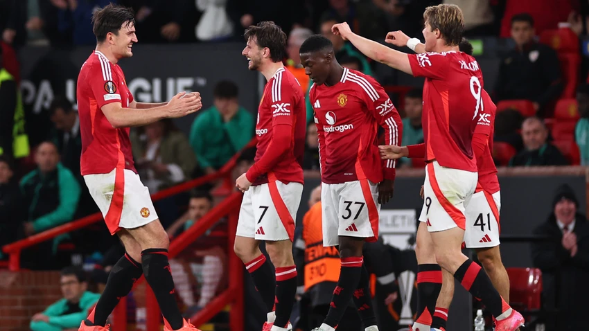 cuoc-chien-sinh-tu-cua-clb-manchester-united-va-tottenham (5).jpg
