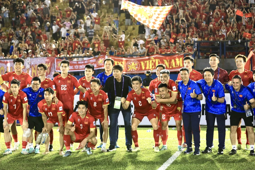 doi-tuyen-malaysia-thu-lua-cho-tran-tiep-viet-nam (5).jpg