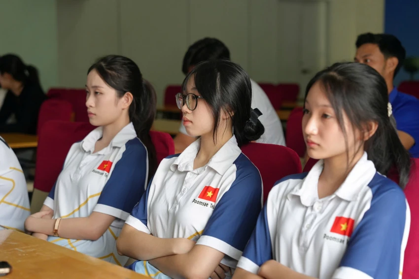 duong-lon-da-mo-cho-nhung-chien-binh-sao-vang-2025 (1).png