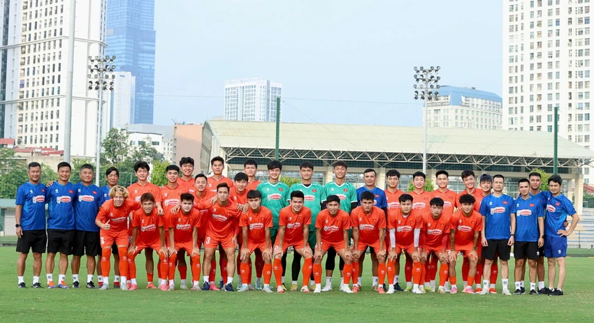 thay-kim-giup-tuyen-u-23-viet-nam-bao-ve-ngoi-vua-dong-nam-a (1).jpg