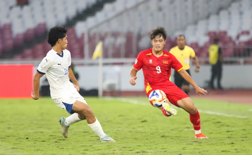 u-23-viet-nam-nam-loi-the-truoc-tran-chung-ket-voi-indonesia (2).jpg