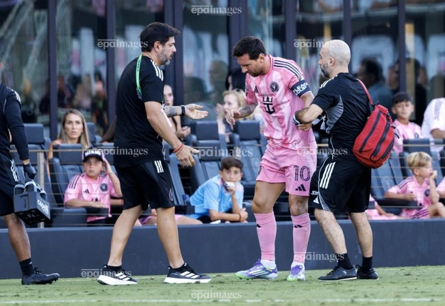 Messi bị chấn thương