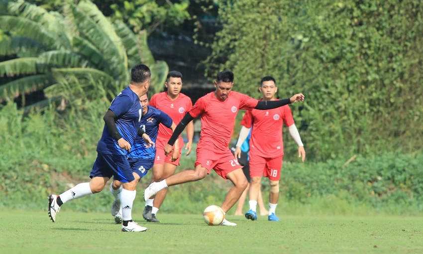 tran-cau-y-nghia-binh-tri-dong-huu-nghi-fc-bong-da-noi-dai-tinh-doan-ket (16).JPG