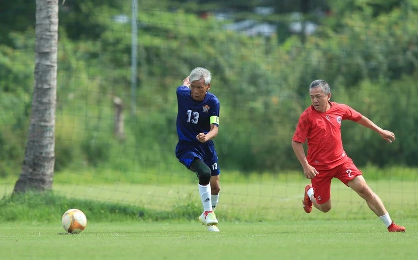 tran-cau-y-nghia-binh-tri-dong-huu-nghi-fc-bong-da-noi-dai-tinh-doan-ket (24).JPG
