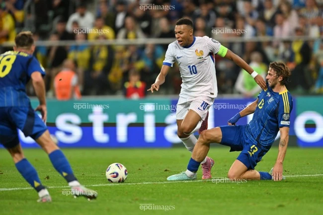 siêu sao Mbappe